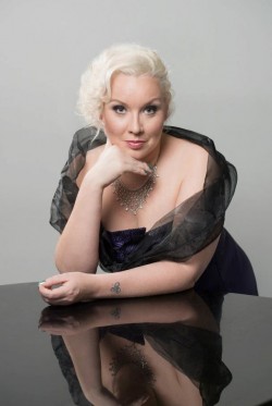 Satu-Kristina Vesa, press photo (Veli-Pekka Väisänen)